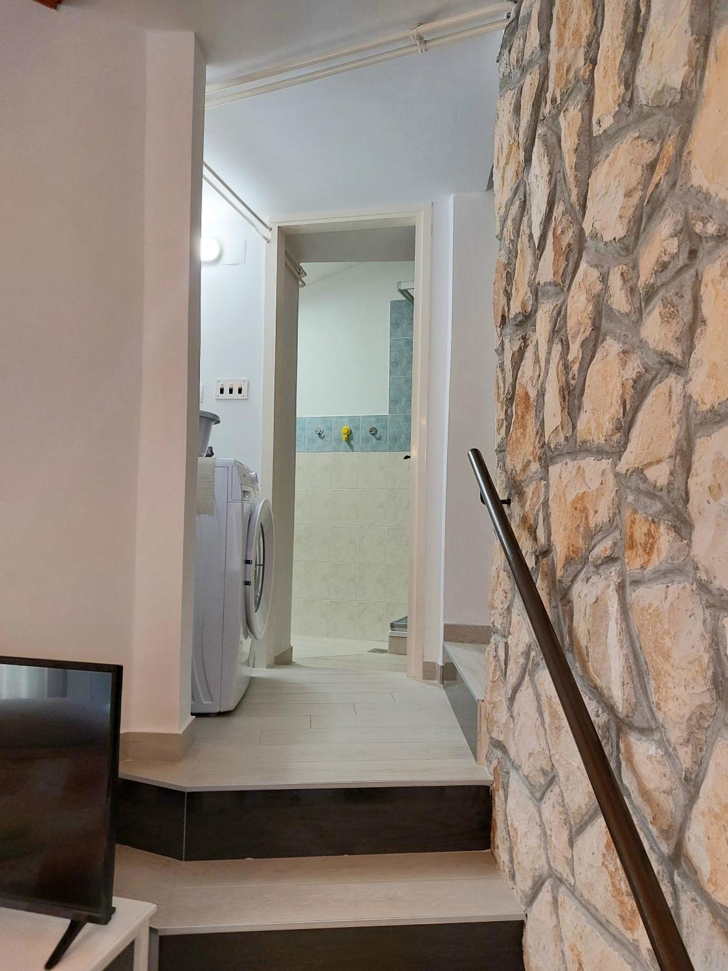 Apartment Kiwi Rabac Exterior photo
